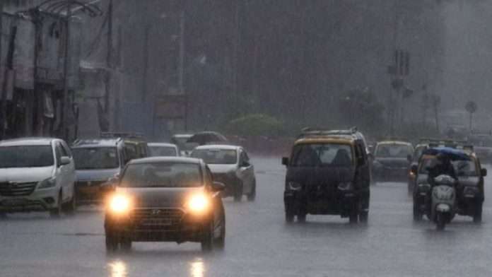 Maharashtra Monsoon Update red alert on