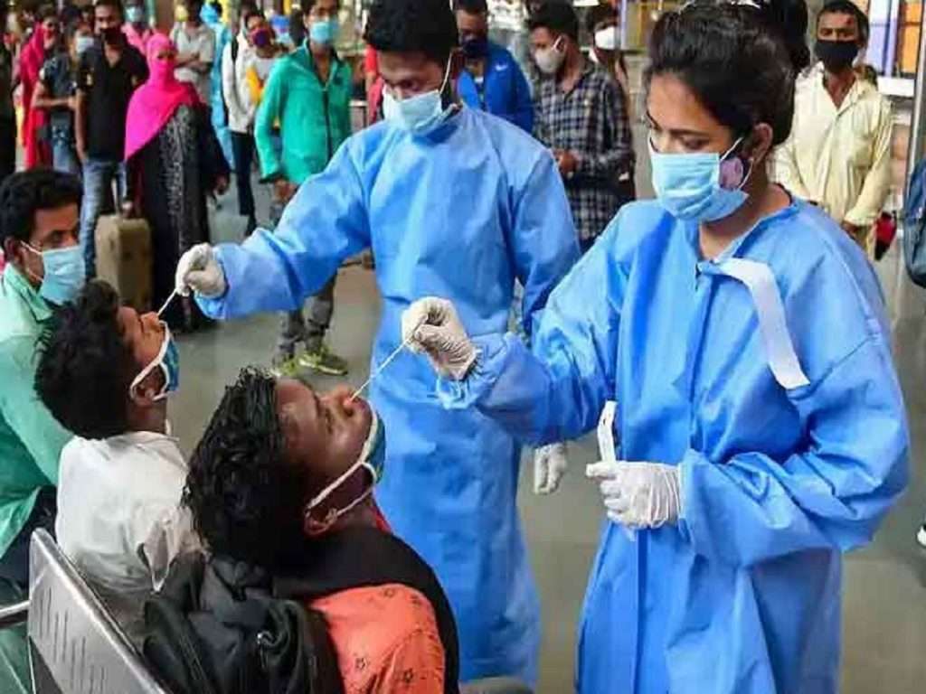 Coronavirus in India : चीनमध्ये पुन्हा कोरोनाचे थैमान, तर मुंबईत XBB व्हेरियंटचा शिरकाव