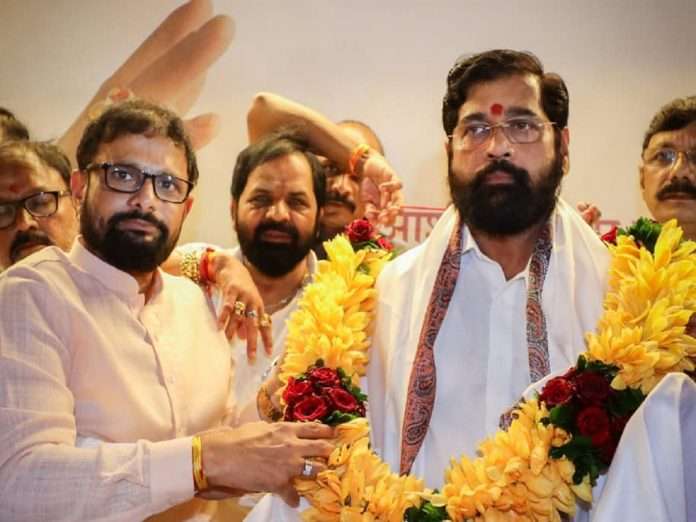 naresh mhaske and eknath shinde