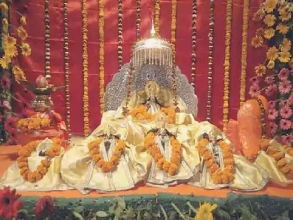 श्रीकृष्ण जन्माष्टमीला रात्री १२ वाजता  उघडणार रामजन्मभूमीचे दरवाजे