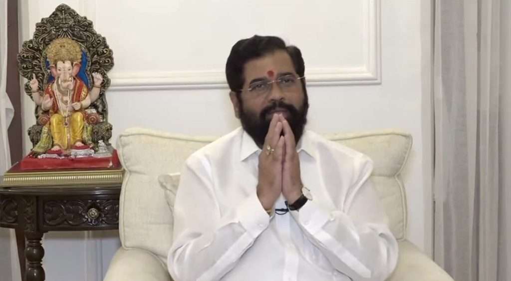 Eknath shinde : अखेर निवडणूक आयोगाचा निर्णय समोर, शिंदे गटाला ढाल तलवार चिन्ह आता मशाल विरुद्ध ढाल तलवार