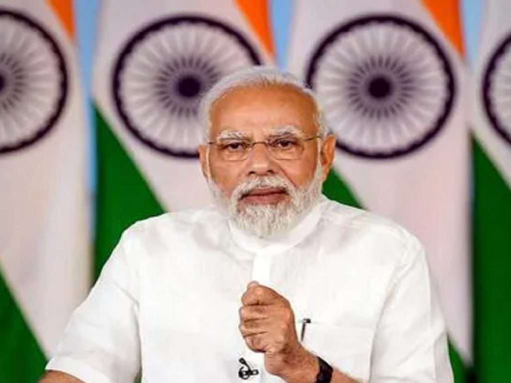 PM Narendra Modi Birthday 2022: पंतप्रधान मोदींनी घेतलेल्या ‘ या ‘ पाच निर्णयांमुळे देशात घडले मोठे बदल.