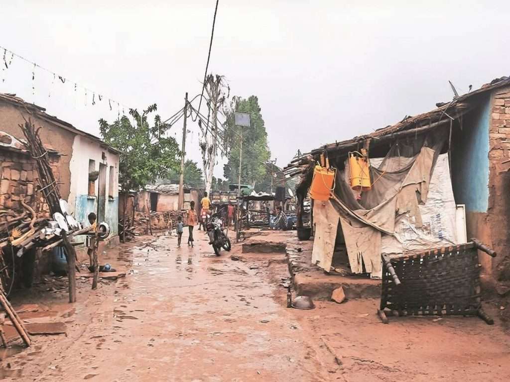 “चित्ता आणा किंवा सिंह, आम्हाला आमच्या हक्काचा वाटा हवा” बागचा ग्रामस्थांचा त्यांच्या हक्कांसाठी लढा