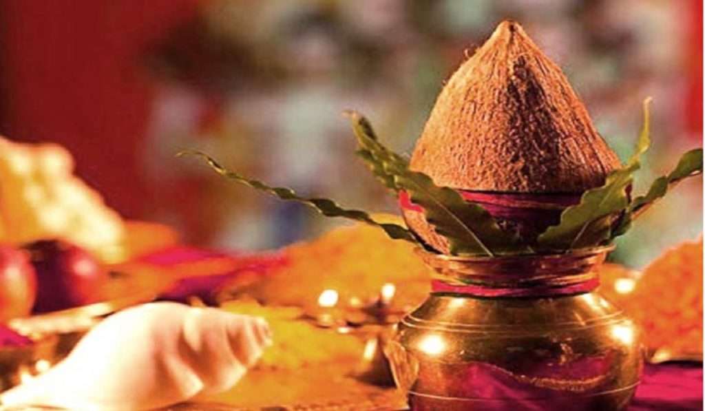 Navratri 2022 : नवरात्रीमध्ये कळस स्थापनेचे महत्व आणि पूजा विधी कशी करायची?, जाणून घ्या