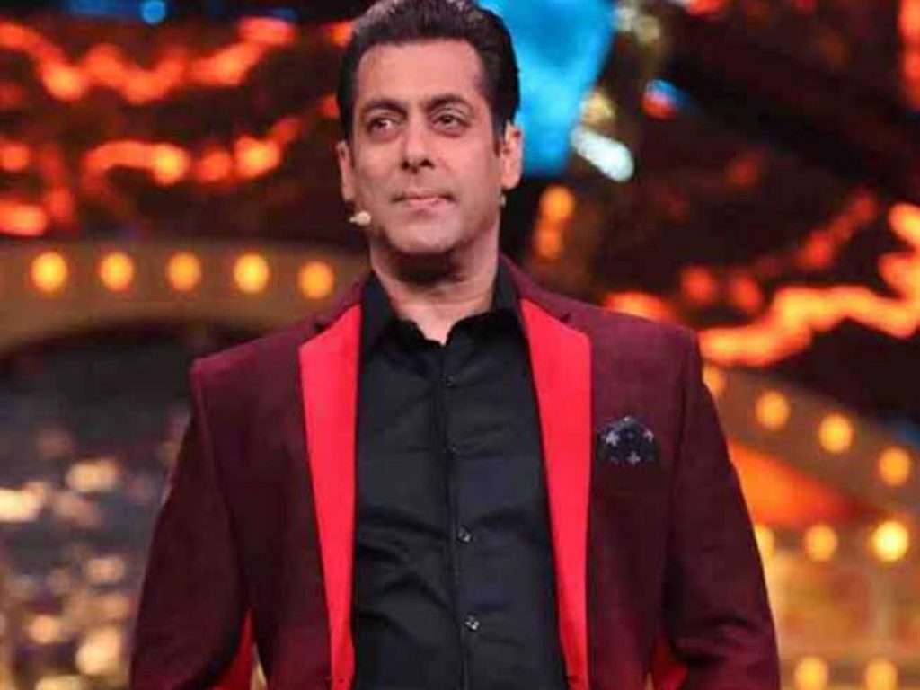 Bigg Boss 16: सलमान खान कायम प्रियांकालाच लक्ष्य करतो ; देवोलिना भट्टाचार्जीने केला आरोप