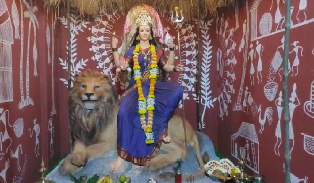 Navratri 2022 :  मुंबई  ताडदेव परिसरातील क्रांतीनगरच्या आई माऊलीचा थेट दर्शन