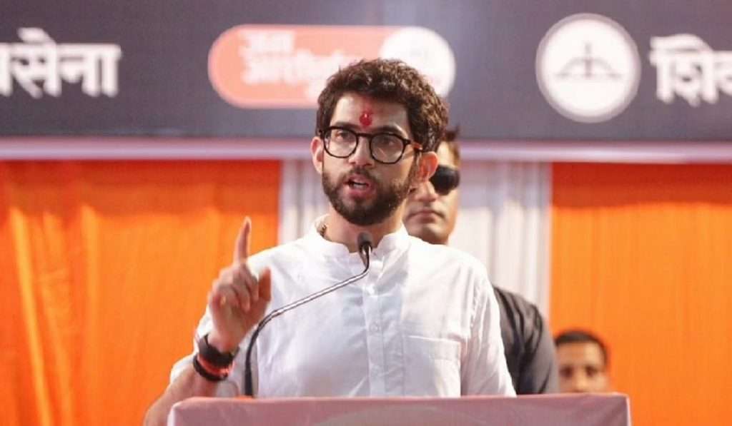 Aaditya Thackeray PC Live, सरकारवर टीका करत म्हणाले, किती रस्ते झाले ते दाखवा?