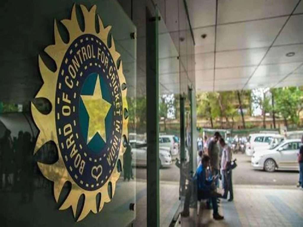 खेळाडूंच्या निवडीसाठी BCCI ने घेतला मोठा निर्णय, भारतीय खेळाडूंसमोर उभे केले दुहेरी आव्हान