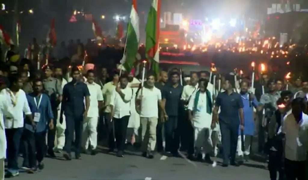 Bharat joda yatra : भारत जोडो यात्रेला महाराष्ट्रात अभूतपूर्व प्रतिसाद