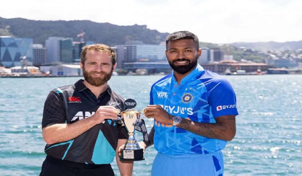 IND vs NZ : न्यूझीलंडनं ठेवला भारतासमोर १६१ धावांचे लक्ष; भारताची सुरुवात खराब