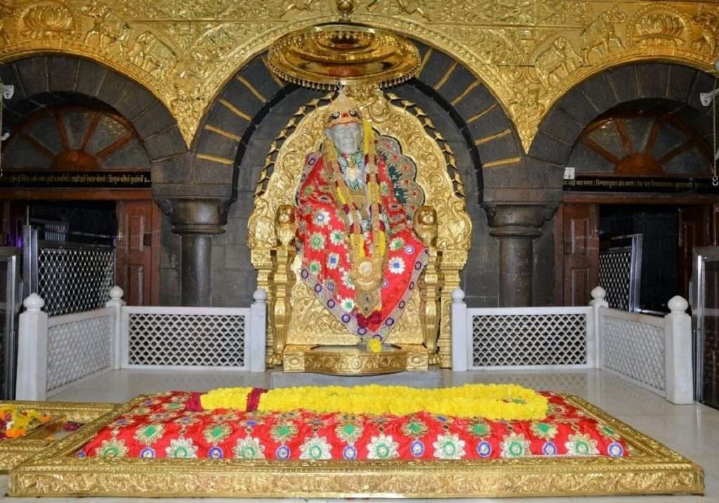 Shirdi Sai Baba : आता साईभक्तांना मिळणार थेट समाधीला हात लावून दर्शन