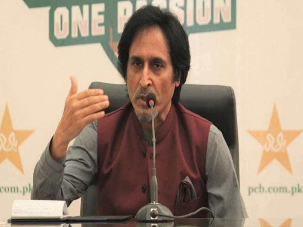 पाकिस्तान क्रिकेट बोर्डाने केली अध्यक्ष Ramiz Raja यांची हकालपट्टी, नजम सेठी असतील पुढील अध्यक्ष