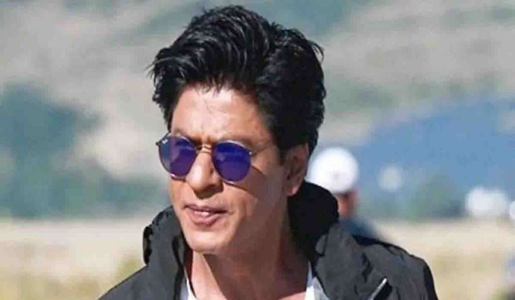 Shah Rukh Khan बादशहा शाहरुख खान पोहचला वैष्णोदेवीच्या दर्शनाला, व्हिडिओ होतोय तुफान व्हायरल