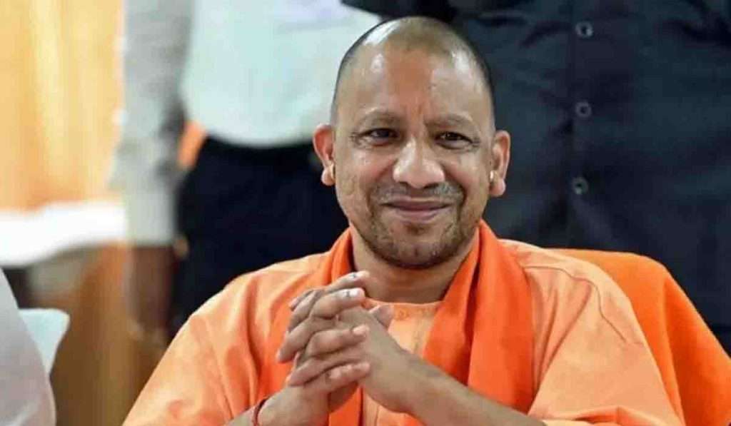 Yogi Adityanath यांचं उत्तर प्रदेश विकासावर भाष्य, उत्तर प्रदेशचे आहोत हे सांगायला संकोच व्हायचा…