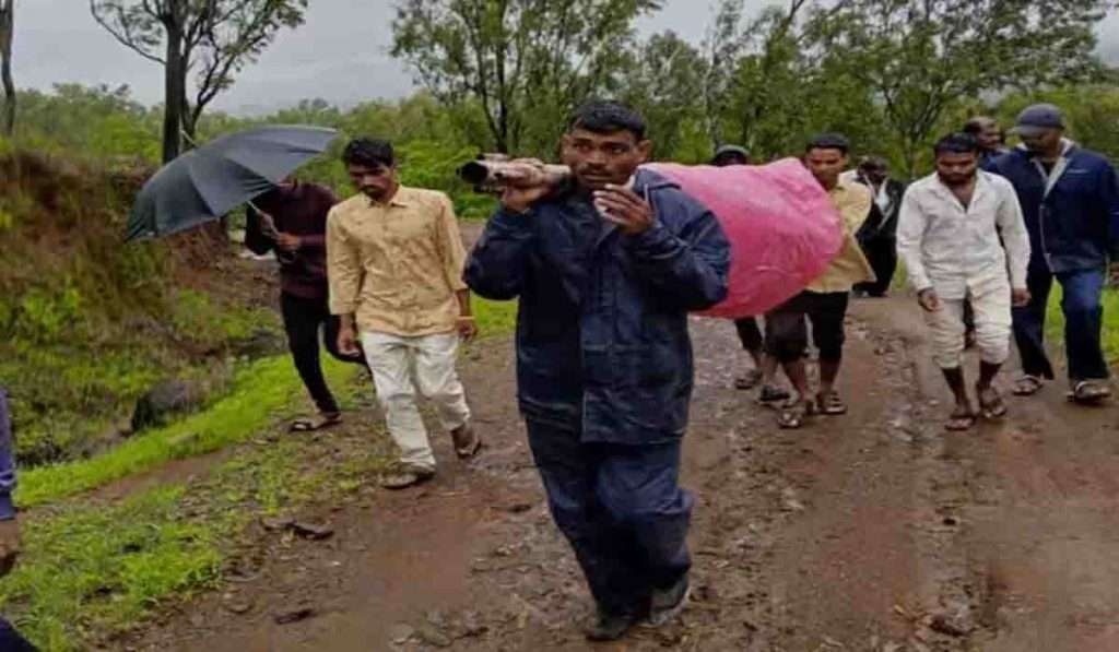 इगतपुरी तालुक्यात संतापजनक घटना समोर, शासन आपल्या दारी सरकारी योजना ठरतेय फेल…