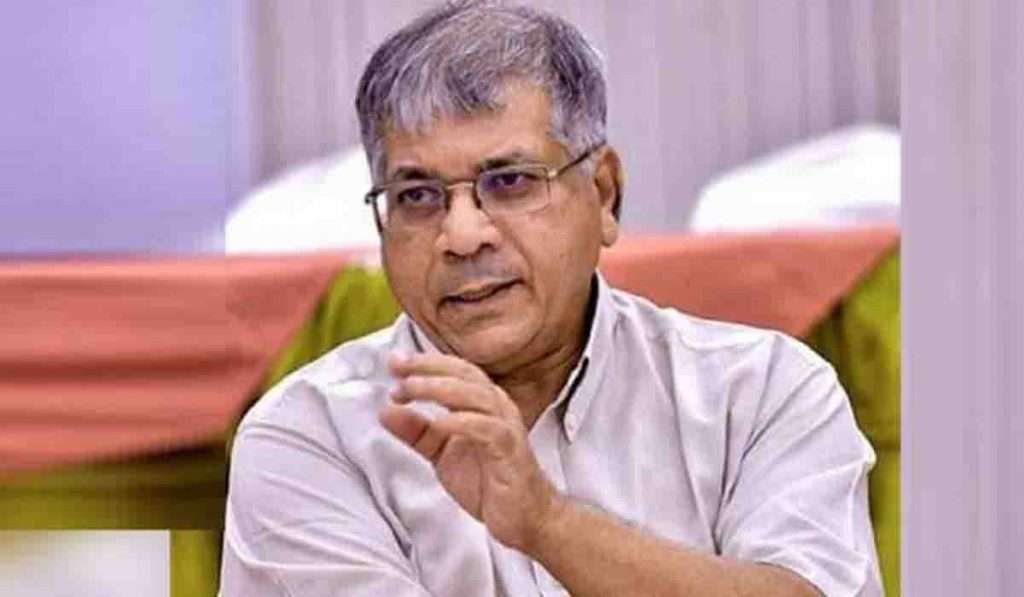 ‘सगेसोयरे’ संदर्भातील आरक्षणाचा मुद्दा टिकणार नाही: Prakash Ambedkar