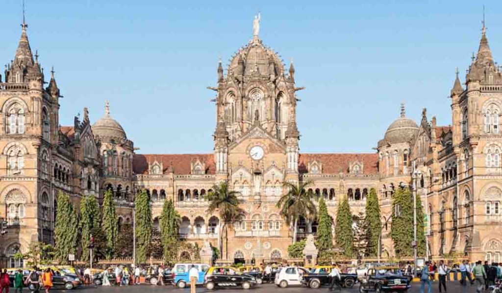 MUMBAI: CSMT च्या पुनर्विकासाचे काम सुरू, वाहनतळाला प्राधान्य