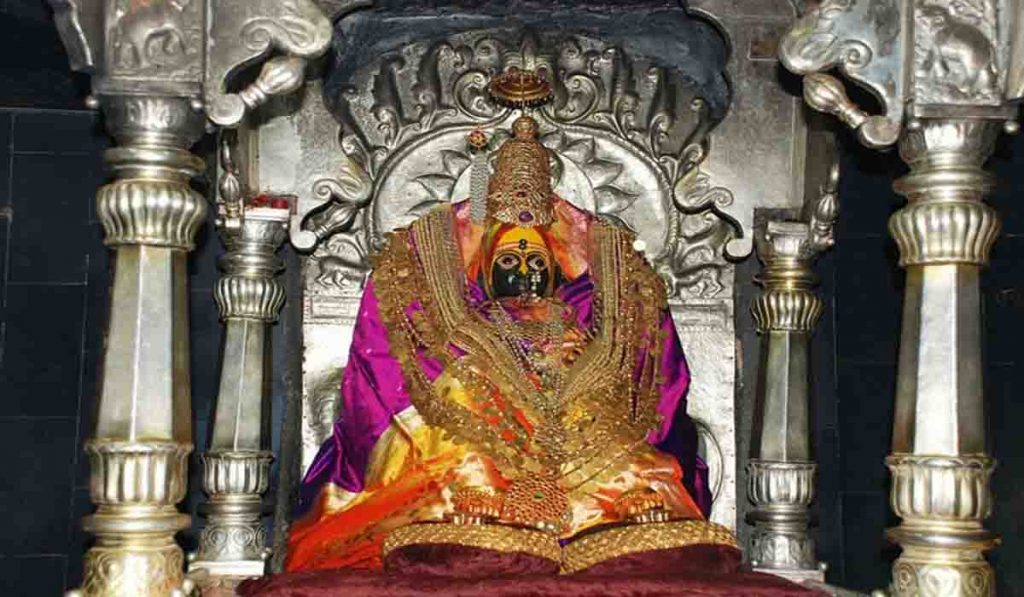 तुळजाभवानी मंदिर प्रशासनचा मोठा निर्णय, पहाटे १ वाजल्यापासून मंदिर भाविकांसाठी खुले