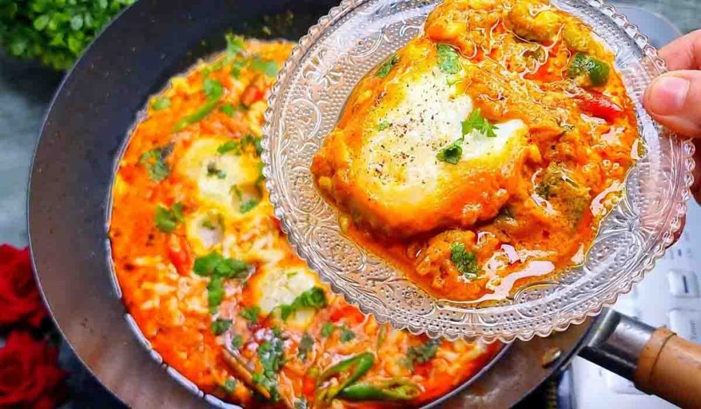 तुम्ही Paneer Lababdar तर खाल्लं असेल तर आता ट्राय करा Egg Lababdar