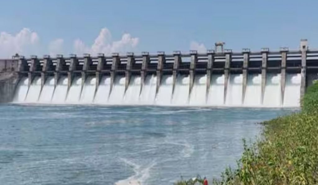 HEAVY RAINFALL : मुंबईकरांसाठी आनंदाची बातमी; Tulsi lake भागवणार मुंबईकरांची तहान