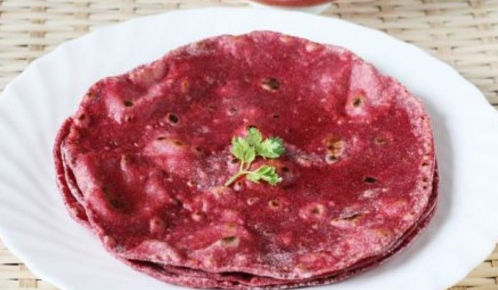 Beetroot Paratha Recipe: पौष्टिक आणि चविष्ट बीटरूट पराठा नक्की ट्राय करा