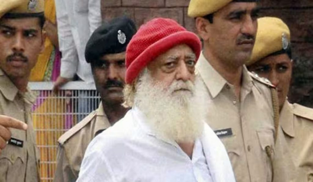 Asaram Bapu वर माधवबाग येथे वैद्यकीय उपचार, खोपोलीत पोलिसांचा कडक बंदोबस्त…