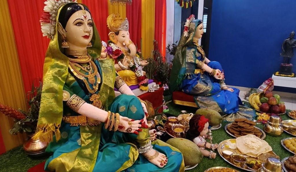 Ganeshotsav 2024: ज्येष्ठा गौरीचे आवाहनाचा शुभ मुहूर्त कधी? जाणून घ्या सविस्तर