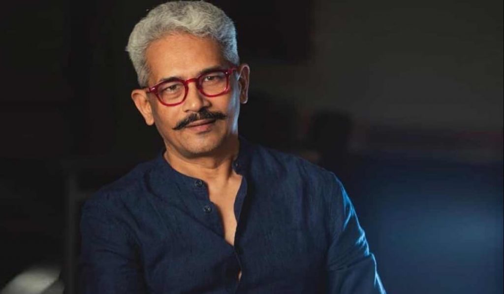 Atul Kulkarni Birthday: मराठी कलाविश्र्वाचे नटरंग म्हणून ओळखले जाणारे; अतुल कुलकर्णी यांच्याविषयी जाणून घेऊयात..